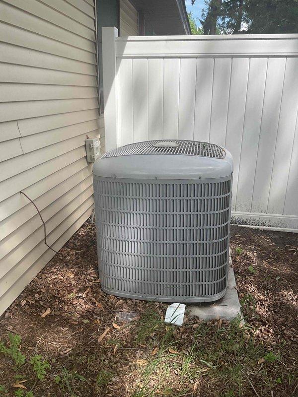 Responded to no-cooling call and diagnosed malfunctioning thermostat with damaged battery compartment preventing proper battery installation. Replaced defective thermostat with new unit, restoring system operation and customer comfort.