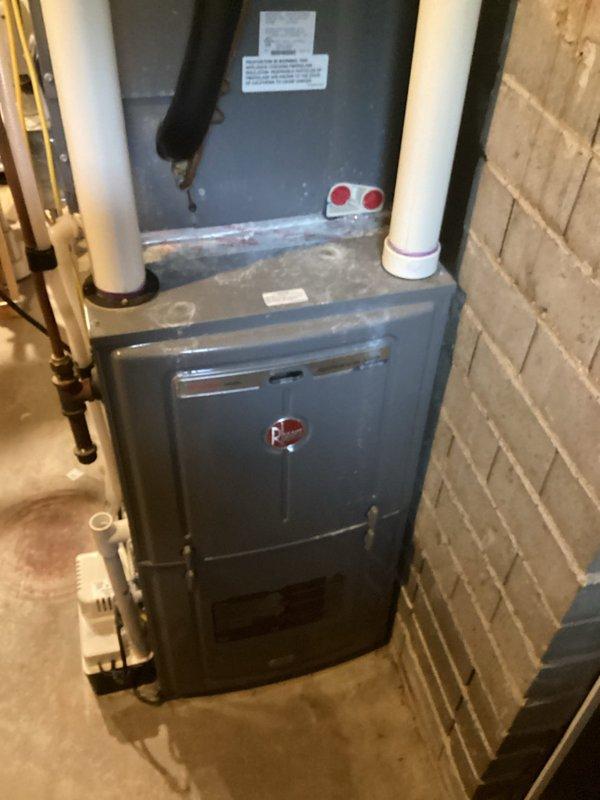 Completed comprehensive air conditioning maintenance visit as part of membership agreement. Verified refrigerant levels within manufacturer specifications, performed complete system cleaning, inspected filter condition, and tested all electrical components. All systems operating properly with no deficiencies identified.