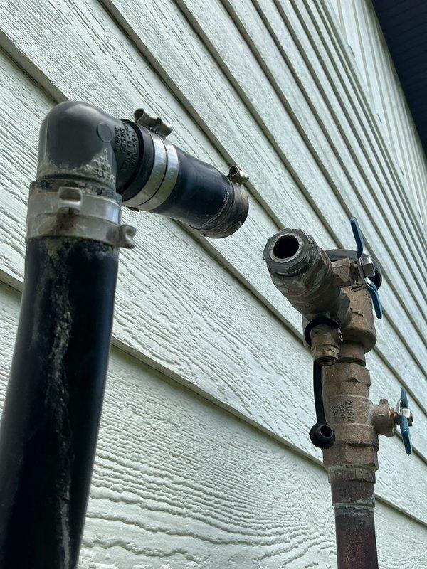 Responded to exterior irrigation system emergency where a bent pipe on the hose bibb feeding the sprinkler system was leaking at approximately one gallon per minute. The customer had already isolated the water source prior to arrival. Upon inspection, identified a failed 1" irrigation fitting that required immediate replacement. Removed the damaged fitting and installed new 1" irrigation fitting with new piping to restore proper function. Tested the system to verify leak was eliminated and water flow was restored to the irrigation system.