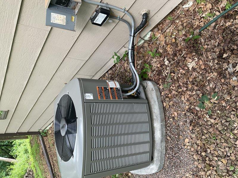 Responded to no cooling call on newly installed residential air conditioning system. Upon arrival, diagnosed failed 25-amp fuse in outdoor disconnect switch. Replaced defective fuse and adjusted refrigerant charge to manufacturer specifications. Verified proper system operation with all parameters within normal range.