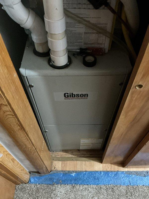 Completed comprehensive annual air conditioning tune-up on 8-year-old Gibson HVAC system as part of maintenance agreement. Performed full system inspection of indoor air handler unit and outdoor condensing unit, cleaned routine components, replaced air filter, and tested all operational components to verify proper system performance. All equipment found operating within manufacturer specifications upon completion of preventive maintenance service.