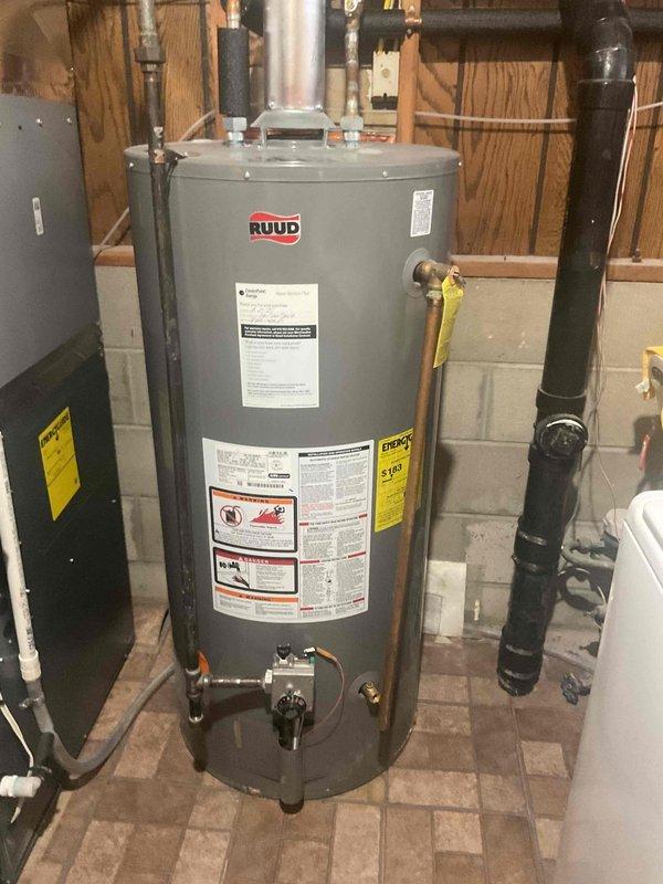 Completed annual AC tune-up maintenance visit per agreement, which included full system inspection and performance testing of outdoor condenser unit. Identified and replaced dirty air filter; advised customer to maintain monthly filter replacement schedule for optimal system efficiency and air quality.