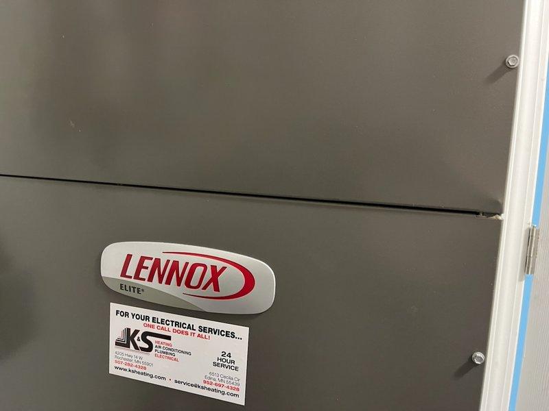 Completed comprehensive AC tune-up on 4-year-old Lennox system with rooftop condenser unit. Obtained roof access key from front desk and performed full inspection of both indoor and outdoor components. Inspected 20x20x1 air filter and blower motor assembly—both found in good operating condition. On rooftop unit, tested capacitor, contactor, and electrical wiring connections; all within normal parameters. Checked refrigerant charge levels and measured temperature delta-t across evaporator coil—readings confirmed proper system operation. System demonstrated optimal performance with no deficiencies noted. Unit is operating efficiently and ready for cooling season.