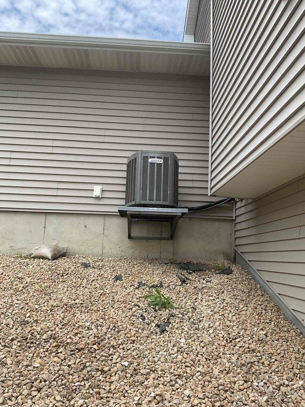 Completed annual cooling maintenance visit on residential HVAC system including one air conditioning unit and one air handler. Performed comprehensive tune-up service, addressing dirty condenser coil and filter. Cleaned condenser unit thoroughly and replaced air filter. Conducted system diagnostics using refrigerant manifold gauge, verifying proper refrigerant pressures, superheat, and subcooling values to ensure optimal system performance.