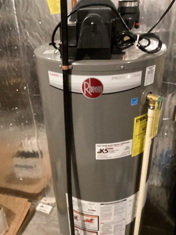 Completed comprehensive air conditioning tune-up and maintenance service for non-member customer. Performed standard seasonal maintenance procedures including system inspection, thermostat verification, and equipment assessment. All components found operating within normal parameters with no deficiencies noted or repairs required at time of service.