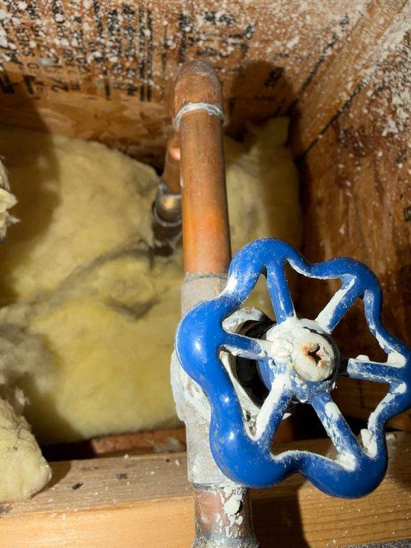 Responded to leak from outdoor spigot caused by failed hose bibb. Upon inspection, located defective hose bibb with compromised internal components leading to water leakage. Accessed copper supply line in crawl space and shut off water supply using existing shutoff valve. Removed failed hose bibb from copper pipe connection and installed new frost-free hose bibb with proper sealing and secure mounting. Tested new installation for leaks and verified proper operation of handle mechanism and water flow. System restored to full functionality with no active leaks detected.