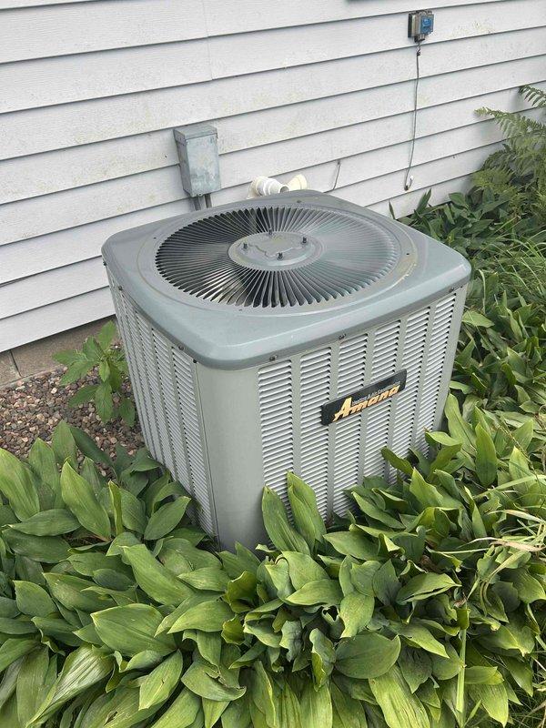 Completed comprehensive air conditioning tune-up and maintenance inspection on Amana outdoor condenser unit and associated indoor HVAC system. Performed thorough cleaning and multi-point system check, confirming all components operating within normal parameters with no deficiencies identified.
