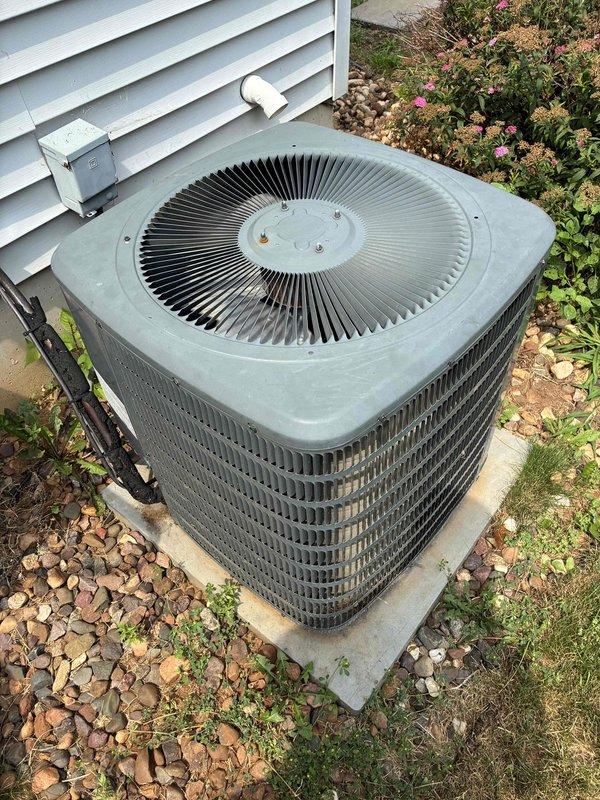 Completed comprehensive air conditioning preventive maintenance tune-up on residential system. Performed full system inspection with all components testing within manufacturer specifications, verified proper refrigerant charge levels, cleared condensate drain line, and cleaned outdoor condenser unit. System operating correctly with no deficiencies noted at time of service.
