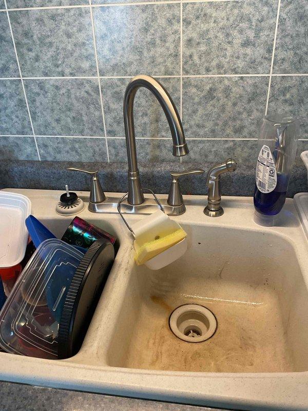 Responded to no water flow issue at kitchen sink faucet. Diagnosed plugged cartridge causing loss of water pressure. Replaced defective supply line and ordered replacement cartridge parts for complete repair.