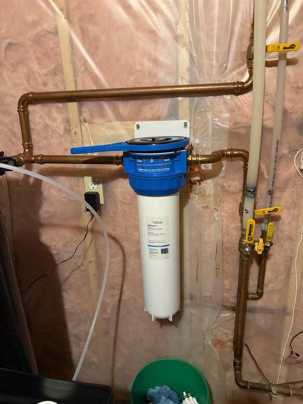 Completed comprehensive plumbing inspection of residential water treatment system. Replaced filters on reverse osmosis unit, including sediment and carbon filters, as well as water softener filter cartridge. All filter media was sourced and installed per manufacturer specifications to maintain optimal water quality and system performance.
