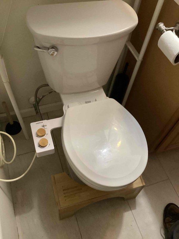 Responded to service call for leaking toilet. Upon inspection, determined that toilet required full replacement due to leak severity. Removed existing toilet fixture and disposed of old unit. Installed new Scott standard height toilet with customer's choice of bowl configuration. Replaced wax ring and closet bolts to ensure proper seal. Completed basic installation including securing fixture to floor flange, connecting water supply line, and testing for leaks. Verified proper flush operation and confirmed no water leakage at base or supply connection upon completion.
