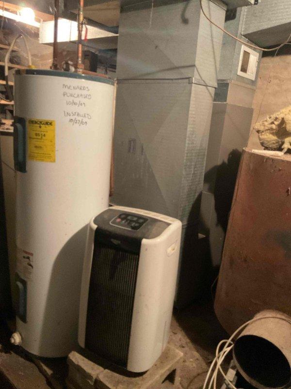 Completed scheduled Family Rewards cooling maintenance visit on residential air conditioning system. Performed comprehensive AC tuneup including full system inspection, washed outdoor condenser coil to remove debris and improve heat transfer efficiency, and verified all operational parameters. System operating properly with no issues discovered during service.