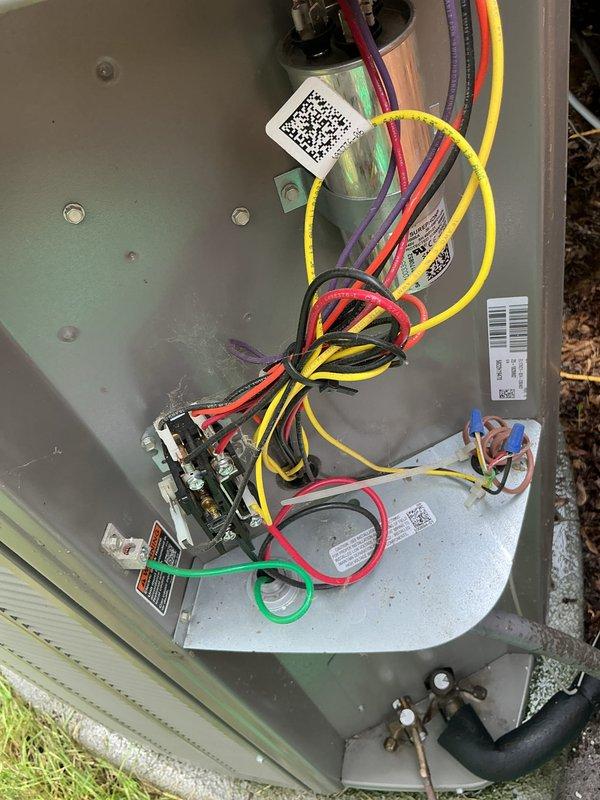 Completed comprehensive AC tune-up and maintenance on 4-year-old residential cooling system. Performed thorough inspection of outdoor unit electrical components including contactor, capacitor, and wiring connections, all found to be in proper working condition. Replaced air filter and verified system operation for optimal performance.
