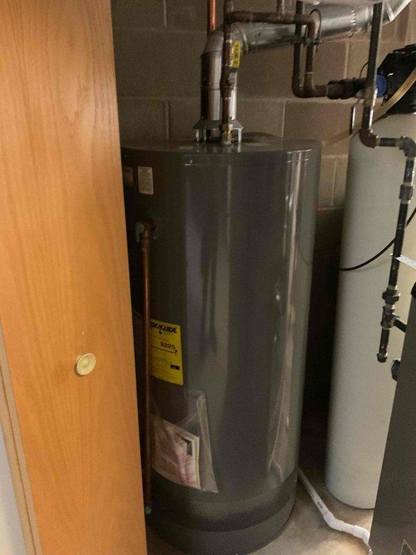 Completed annual cooling maintenance visit on single heat pump system. Performed comprehensive tune-up procedures, identified and replaced dirty air filter to restore proper airflow and system efficiency.