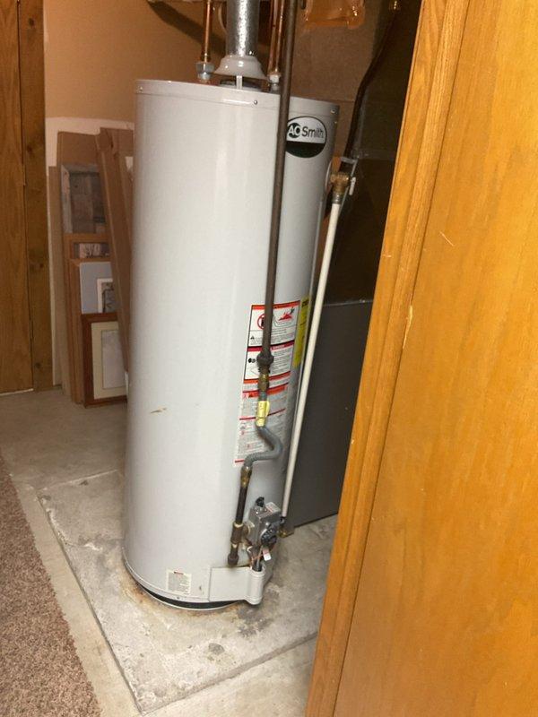 Completed comprehensive preventive maintenance tune-up on 6-year-old Lennox 16ACX1-030-230A01 air conditioning system per family rewards agreement. Performed full system inspection, verified R-410A refrigerant charge, tested electrical components, cleaned condenser coil, and confirmed all operating parameters within manufacturer specifications.