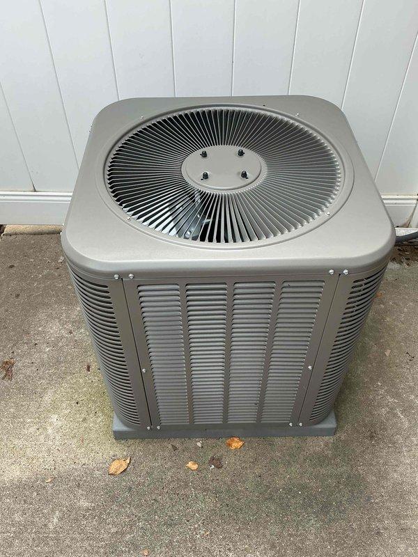 Responded to first call repair request and successfully replaced failed compressor under warranty. Unit was evacuated, old compressor removed, and new compressor installed from BV shop inventory. System was recharged to manufacturer specifications, pressures verified with manifold gauges, and unit returned to full operation with proper airflow through condenser.