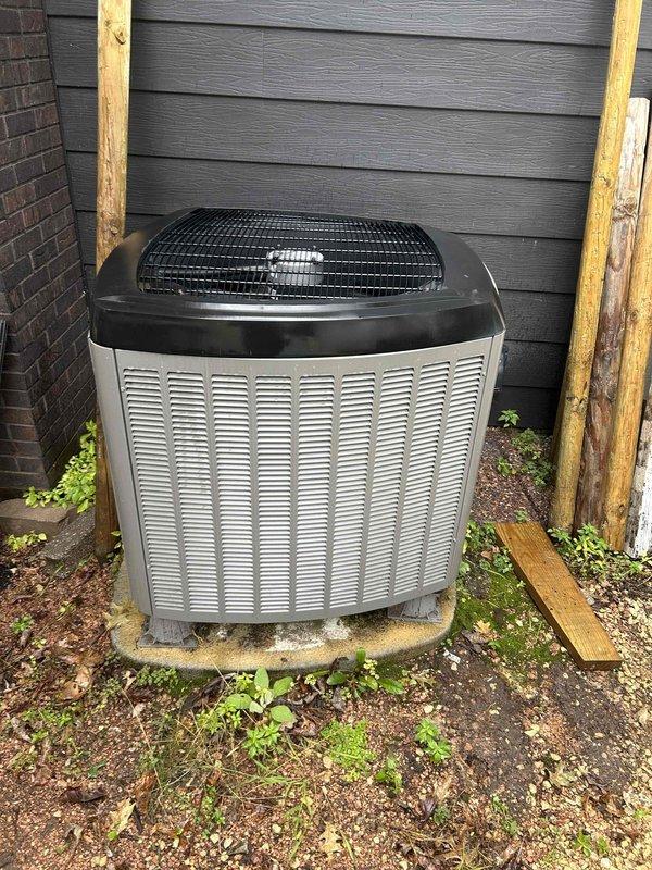 Completed comprehensive air conditioning tune-up on a 4-year-old outdoor condensing unit. Performed standard preventive maintenance procedures including system inspection, cleaning, and performance verification as documented on tune-up checklist. Unit operating properly with no deficiencies noted at time of service.
