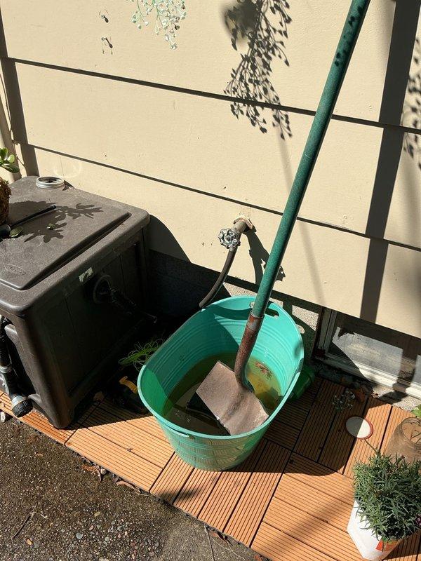 Responded to service call for leaking outdoor hose bibb that was actively leaking during garden hose use. Upon inspection, confirmed the hose bibb required replacement due to failed internal components causing water leakage. Provided estimate for complete hose bibb replacement to resolve the issue. Also consulted with homeowner regarding dishwasher installation inquiry during the visit.