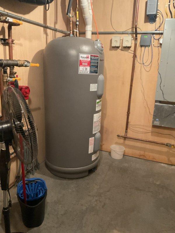 Completed scheduled heating maintenance on 3-year-old Lennox gas furnace as part of membership agreement. Performed comprehensive tune-up including full system inspection, washed HRV filters, and verified all operational parameters per manufacturer specifications. All components operating within normal ranges with no issues identified.