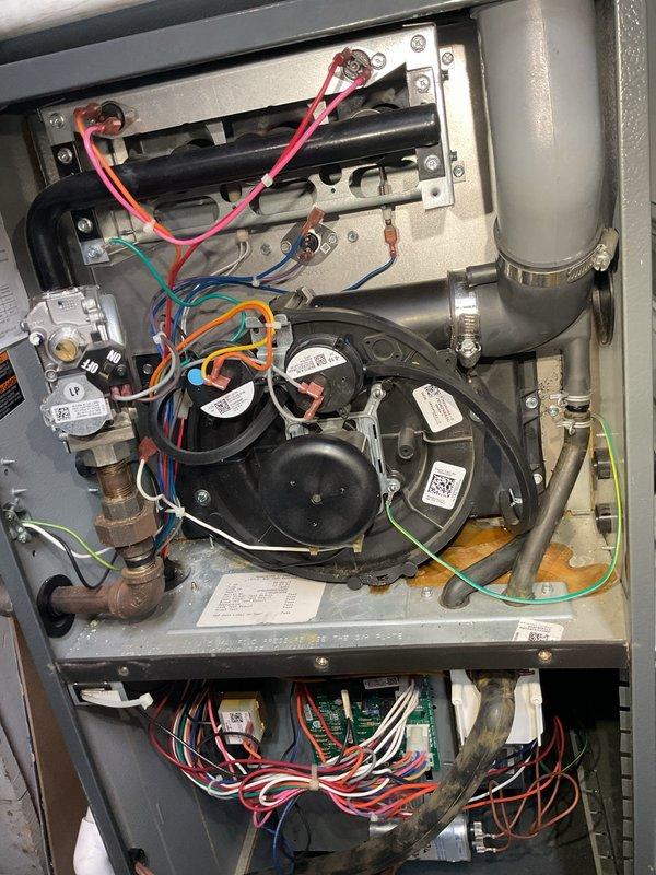 Completed annual furnace tune-up on Daikin heating system as part of recurring maintenance agreement. Performed comprehensive inspection of all mechanical and electrical components, including blower motor assembly, gas connections, electrical panel, and control board. Submitted tune-up form to parts department with request for replacement collector box.