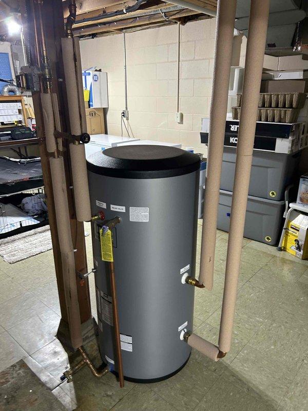 Performed comprehensive heating maintenance on a 7-year-old boiler system. Conducted thorough inspection of all boiler components, piping connections, expansion tank, circulator pumps, and safety controls. System found to be operating properly with no issues identified during the heating check.
