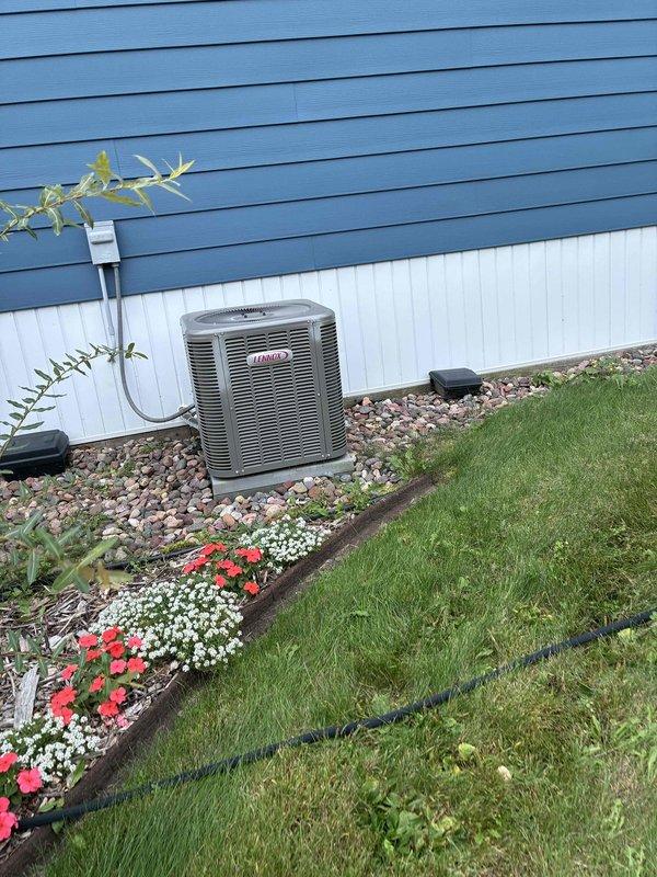 Responded to service call for previously diagnosed capacitor failure on residential Lennox air conditioning unit. Replaced dual run capacitor with stock part and restored power to system. Verified compressor and condenser fan motor operation, confirmed proper startup sequence, and tested system performance through complete cooling cycle. Unit is now operating within manufacturer specifications.