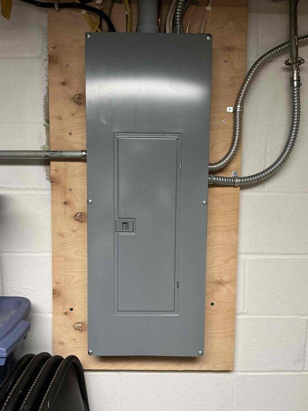 Performed a seasonal tune-up on a 15-year-old gas furnace, including inspection and cleaning of the flame sensor and ignition components to ensure reliable ignition and flame proving. Inspected the electrical disconnect and associated conduit connections, finding them secure and free of corrosion or damage. System was operating properly with no deficiencies identified.