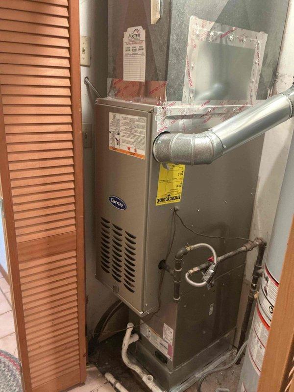 Completed first prepaid cooling maintenance visit on Carrier split system during afternoon timeframe per customer's third-shift work schedule. Performed comprehensive inspection of outdoor condensing unit and indoor furnace/air handler, verified proper operation of all components, and documented system condition with photographic records. All equipment found operating within normal parameters with no immediate service needs identified.