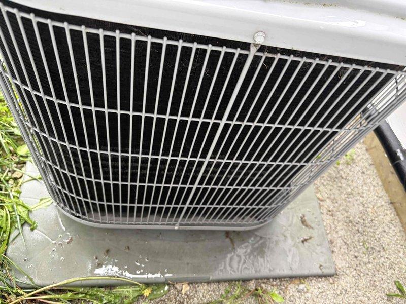 Performed complete cooling system tune-up on outdoor condenser unit. Inspected condenser coil, fan motor, and electrical components for proper operation. Evaluated thermostat concern regarding potential vacuum mode malfunction and verified system cycling and temperature control functionality.