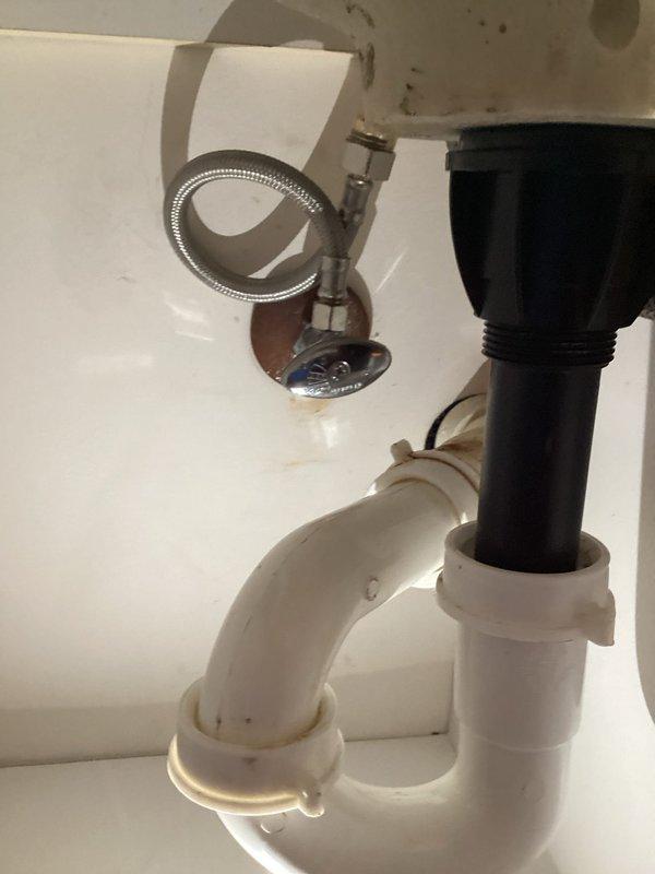 Replaced malfunctioning basement main water gate valve with a quarter-turn ball valve to restore proper water shut-off capability. Coordinated with municipal water department for temporary water service interruption to complete the installation safely. Provided pricing estimate for installation of customer-supplied sink fixture.