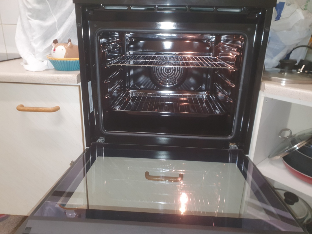 cleaning a single oven OvenGleamers Cambridge West 