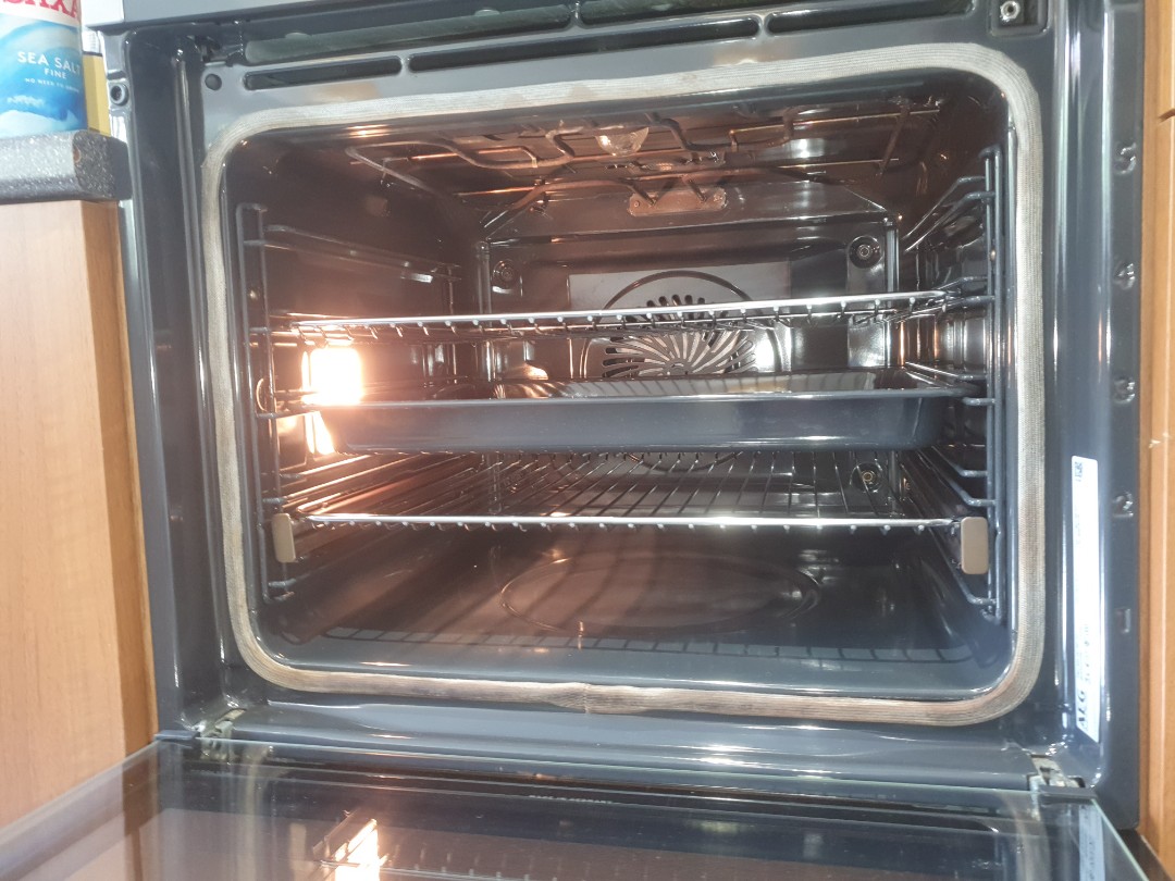 cleaning a single oven OvenGleamers Cambridge West 