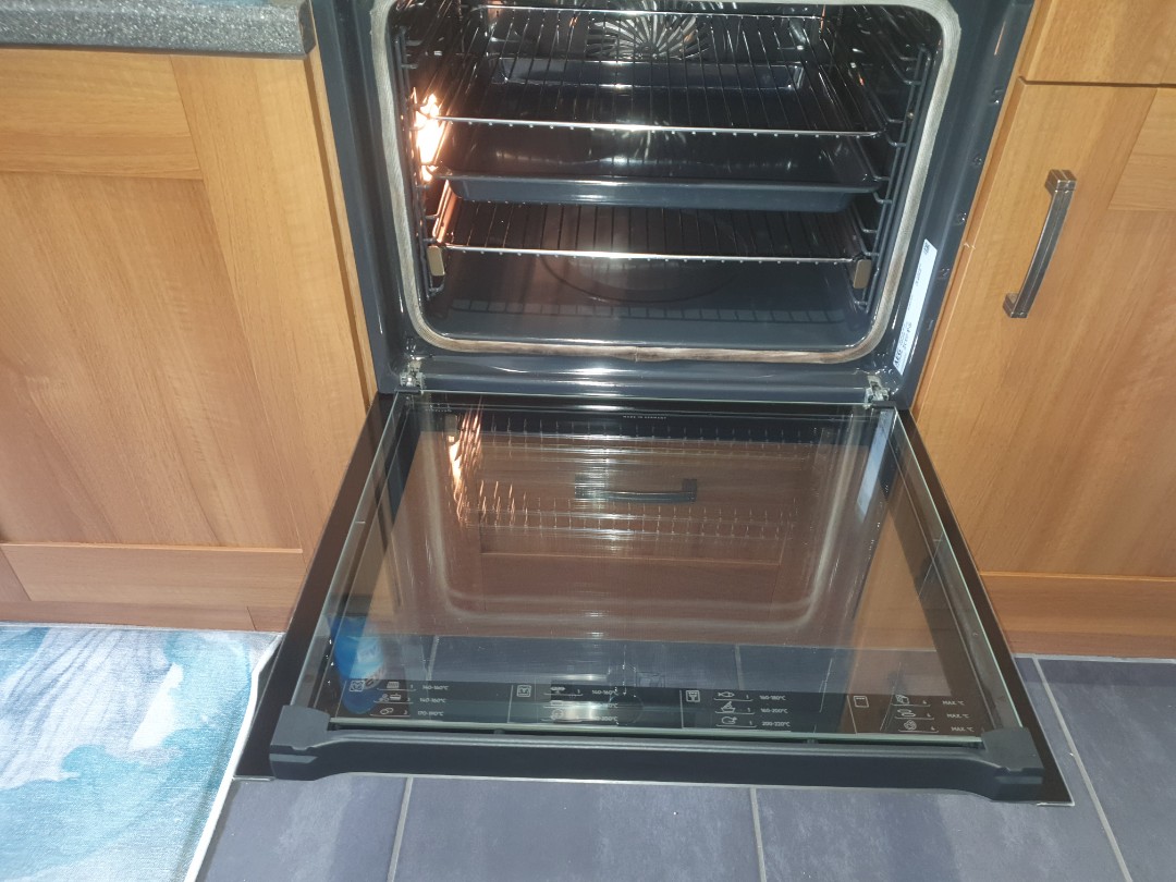 cleaning a single oven OvenGleamers Cambridge West 