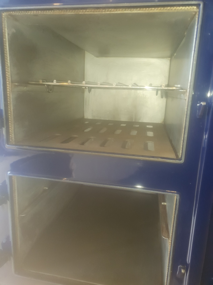 cleaning a 4 Oven Aga OvenGleamers Cambridge West 