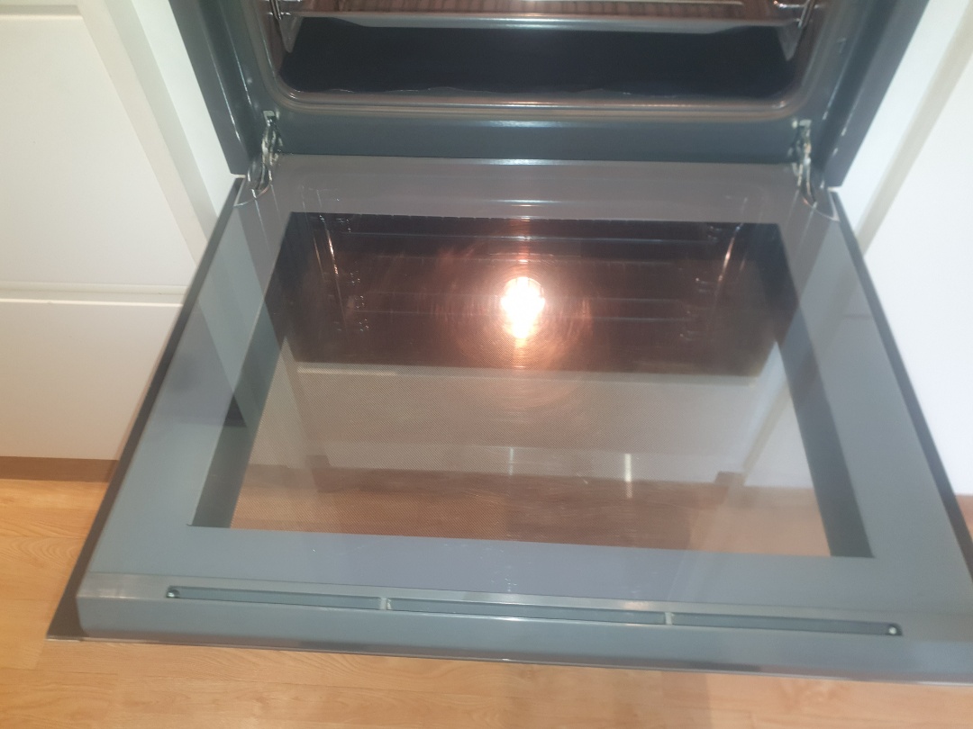 cleaning a single oven OvenGleamers Cambridge West 