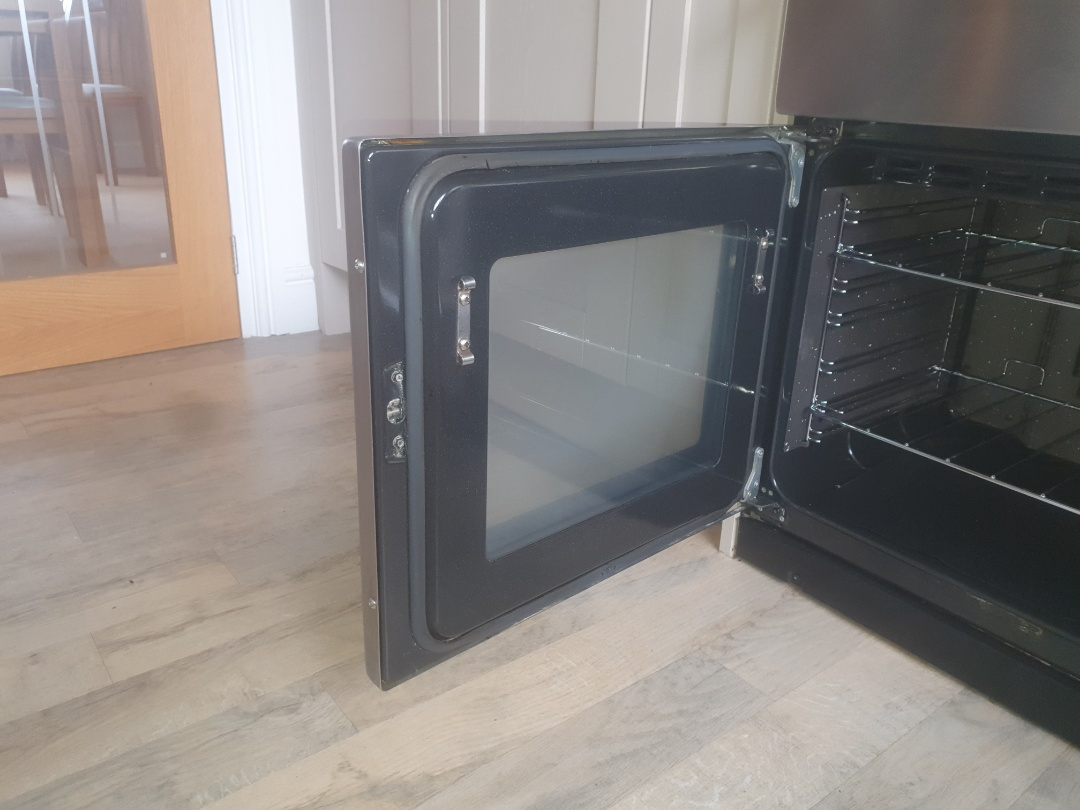 cleaning a DOR OvenGleamers Cambridge West 