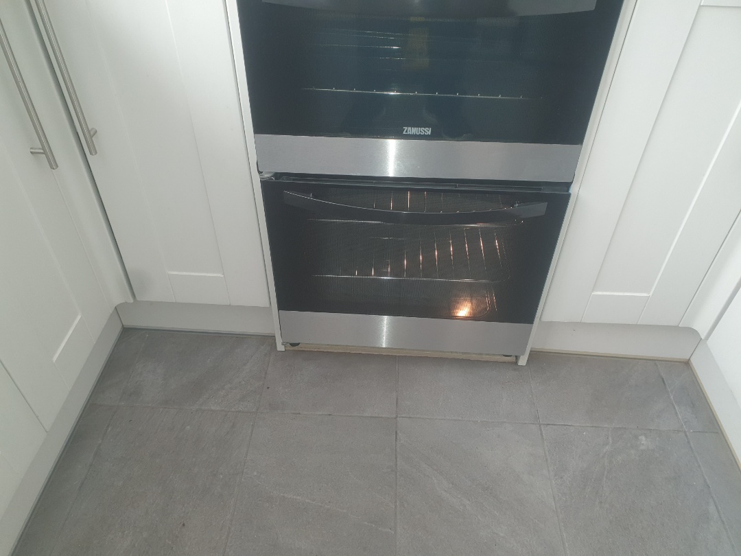 cleaning a single oven and extractor OvenGleamers Cambridge West 