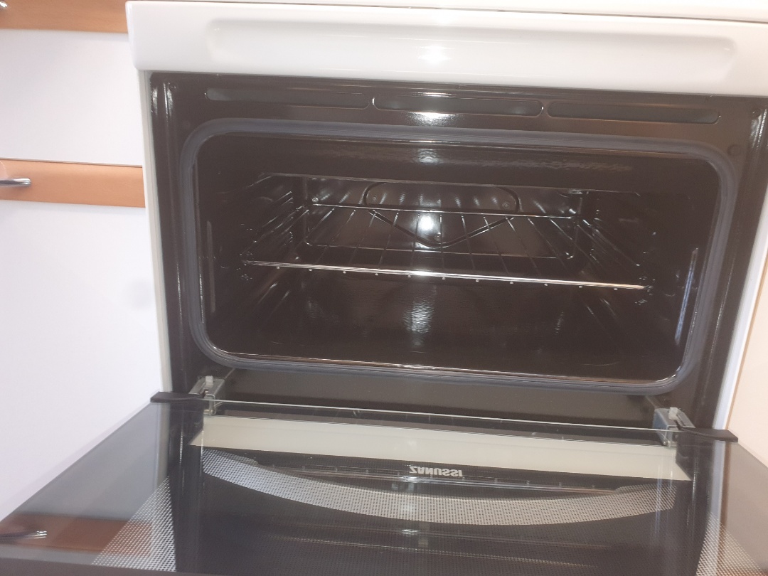 cleaning a Double oven OvenGleamers Cambridge West 