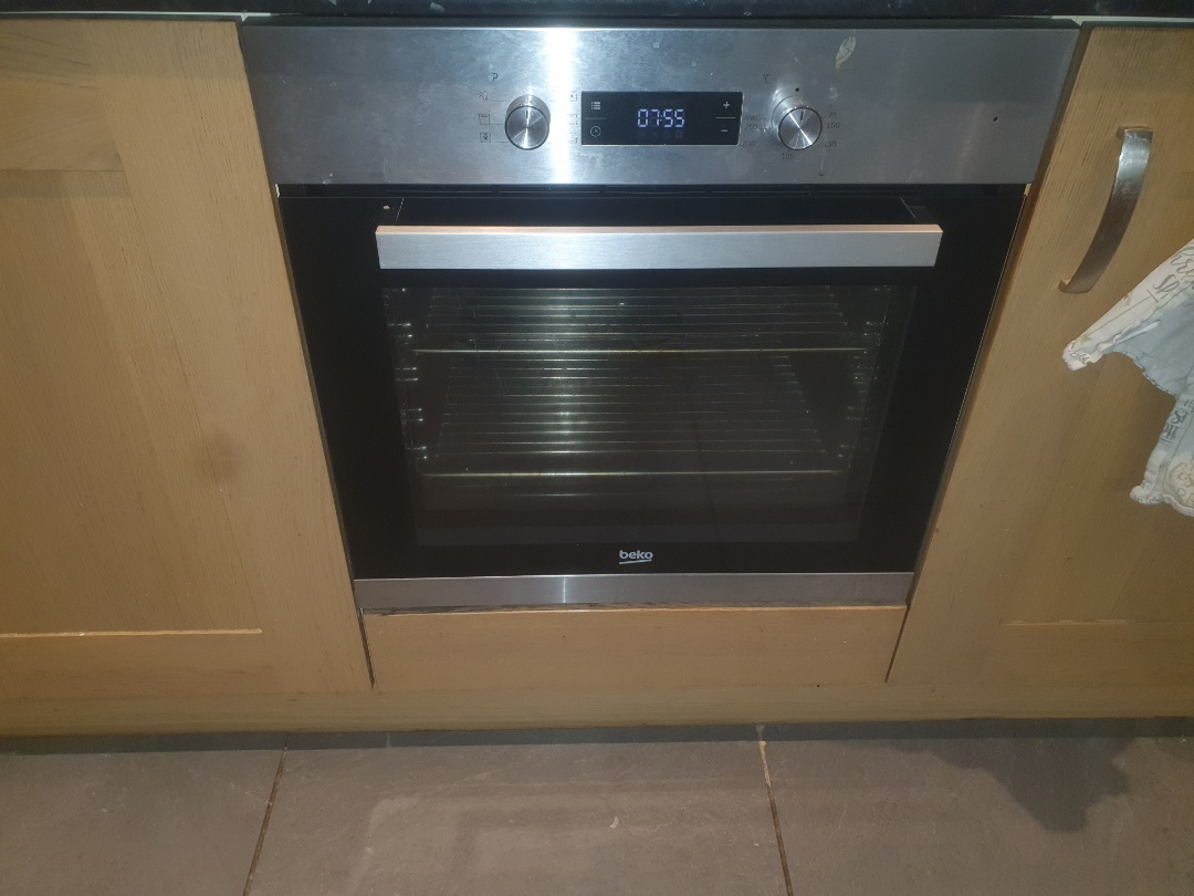 cleaning a single oven OvenGleamers Cambridge West 