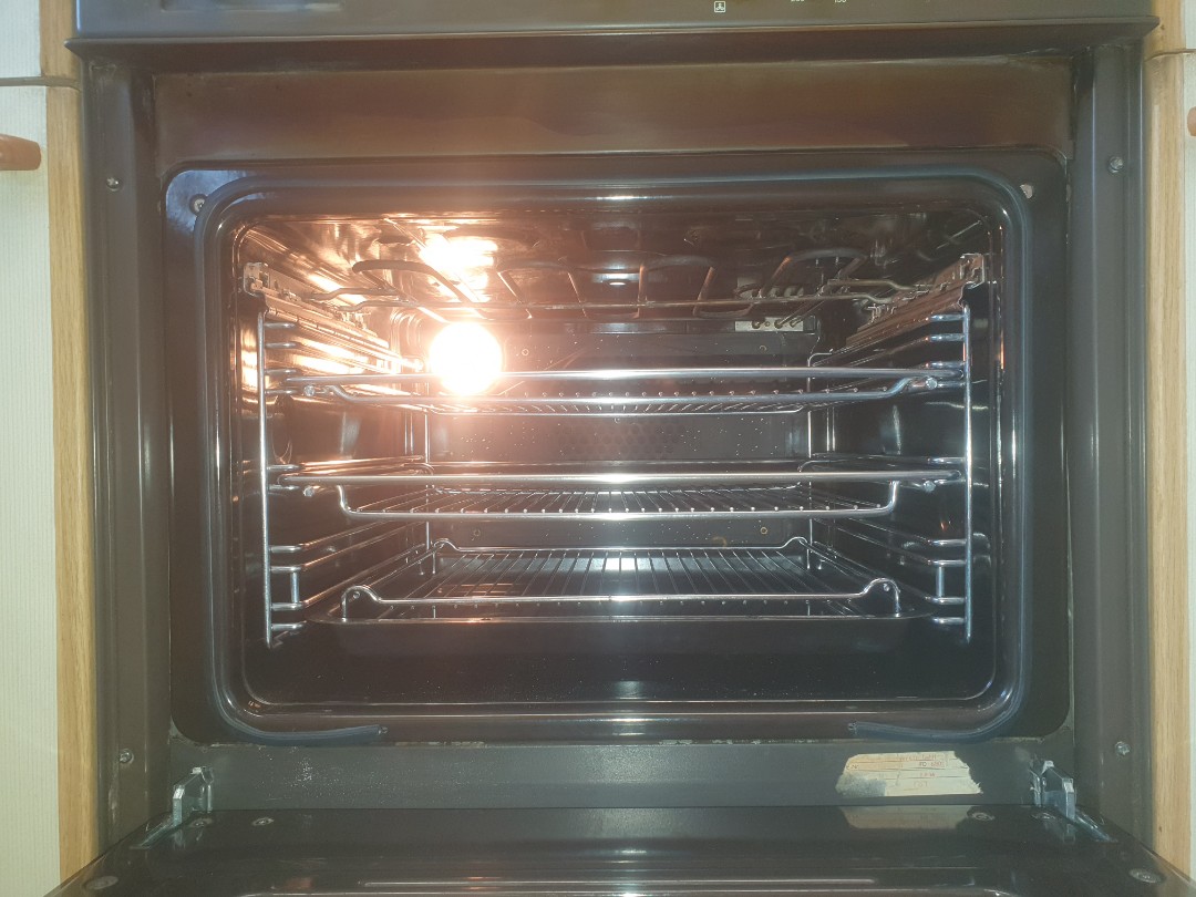 cleaning a single oven OvenGleamers Cambridge West 