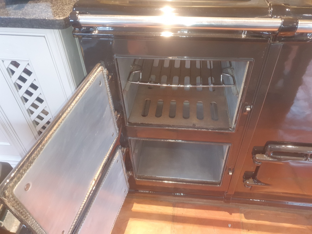 cleaning a 4 oven Aga OvenGleamers Cambridge West 