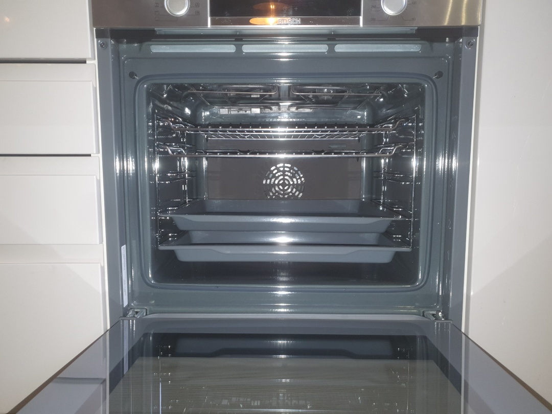 cleaning a single oven OvenGleamers Cambridge West 