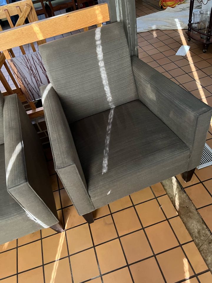 Upholstery cleaning 
