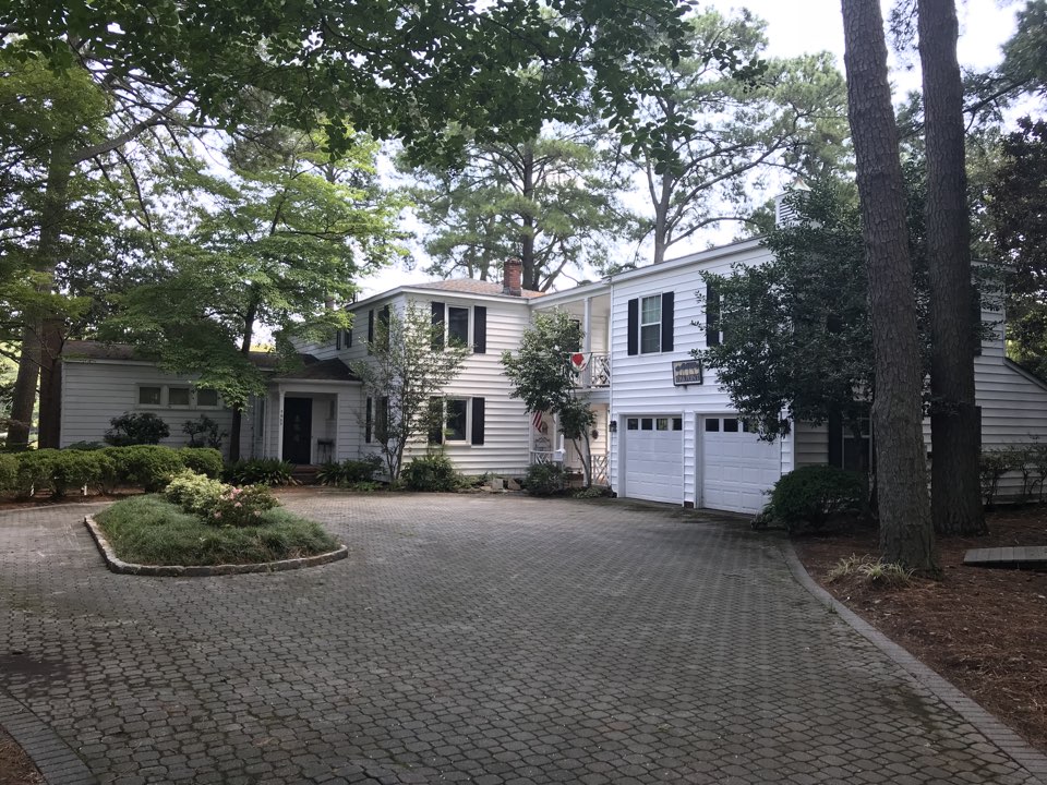 Norfolk, VA - Installed Vinylkraft legacies in Norfolk, Virginia. Absolutely gorgeous house on the water. Norfolk, VA - Installed Vinylkraft legacies in Norfolk, Virginia. Absolutely gorgeous house on the water.