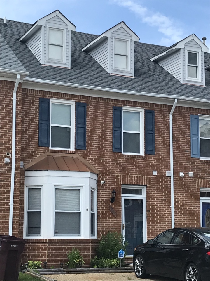 Chesapeake, VA - Killington Square, Chesapeake, VA. We just did the windows on the second floor only. Can you tell a difference? Chesapeake, VA - Killington Square, Chesapeake, VA. We just did the windows on the second floor only. Can you tell a difference?