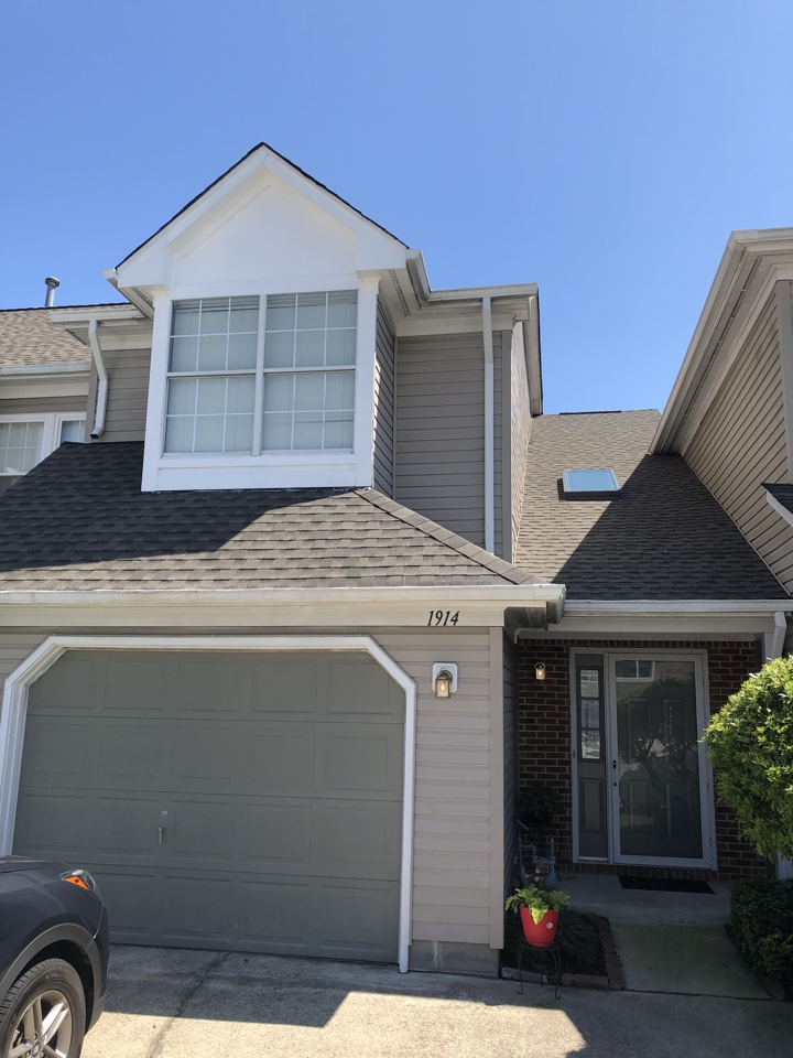 Virginia Beach, VA - Better View install of a New Roof in VB by the National Gulf Club. If you need a new roof, windows and more give us a call at (757) 689-6210. Virginia Beach, VA - Better View install of a New Roof in VB by the National Gulf Club. If you need a new roof, windows and more give us a call at (757) 689-6210.