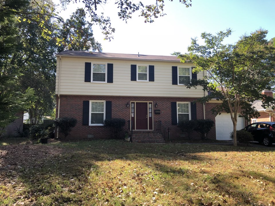 Newport News, VA - Better View install of VK energy efficient windows with colonial grids and matching wrap, in NN by Christopher Newport University. We have windows that will fit any need just call us at (757) 689-6210. Newport News, VA - Better View install of VK energy efficient windows with colonial grids and matching wrap, in NN by Christopher Newport University. We have windows that will fit any need just call us at (757) 689-6210.