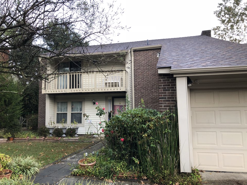 Virginia Beach, VA - Better View install of of tan vinyl windows and SGD’s in VB by Lake Christopher. If you need a color other than white just give us a call at (757) 689-6210. Virginia Beach, VA - Better View install of of tan vinyl windows and SGD’s in VB by Lake Christopher. If you need a color other than white just give us a call at (757) 689-6210.
