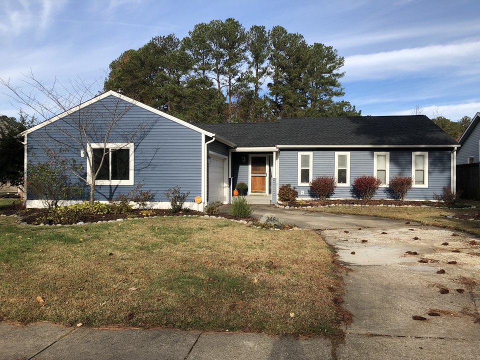 Virginia Beach, VA - Better View install of premium vinyl siding and PVC trim wrap in VB by Lake Placid. We are a full remodeling company so any project you may have we can assist just call at (757) 689-6210. Virginia Beach, VA - Better View install of premium vinyl siding and PVC trim wrap in VB by Lake Placid. We are a full remodeling company so any project you may have we can assist just call at (757) 689-6210.