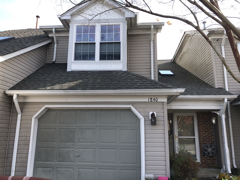 Virginia Beach, VA - Better View install of an architectural shingle roof in VB by Landstown. If you need a new roof or just a repair we can handle the job efficiently and cost effective just call is at (757) 689-6210. Virginia Beach, VA - Better View install of an architectural shingle roof in VB by Landstown. If you need a new roof or just a repair we can handle the job efficiently and cost effective just call is at (757) 689-6210.